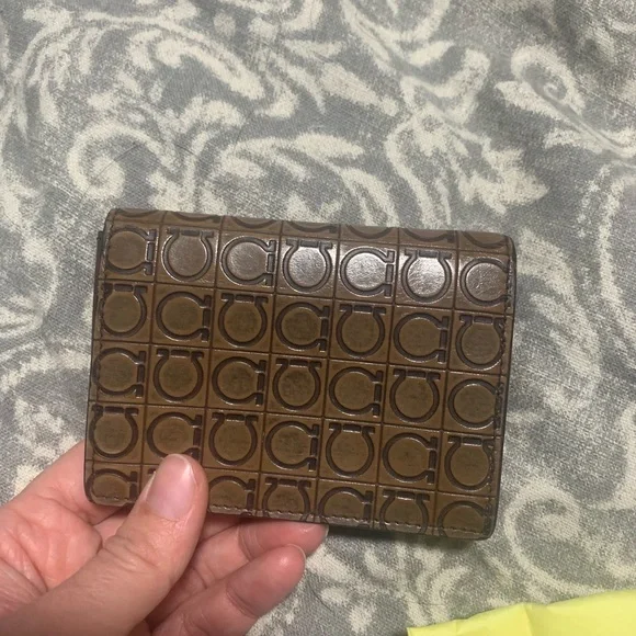 Ferraragamo Unisex Small Wallet